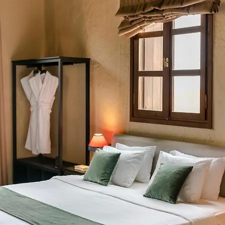 Alcanea Boutique 4*