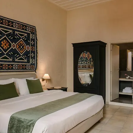 Otel Alcanea Boutique 4*