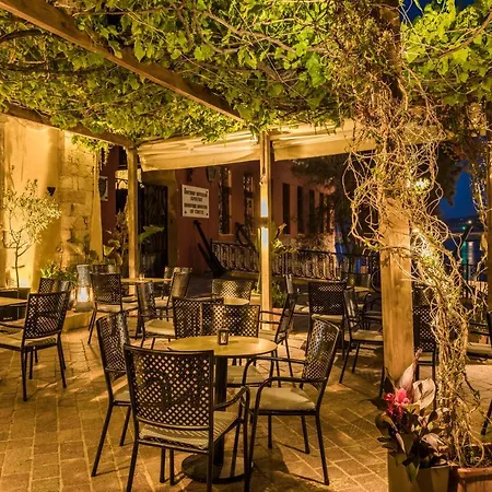 Alcanea Boutique 4*
