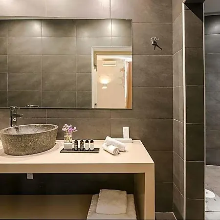 Alcanea Boutique מלון 4*