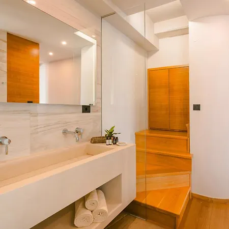 Alcanea Boutique 4*