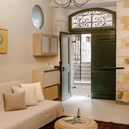 Alcanea Boutique מלון 4*